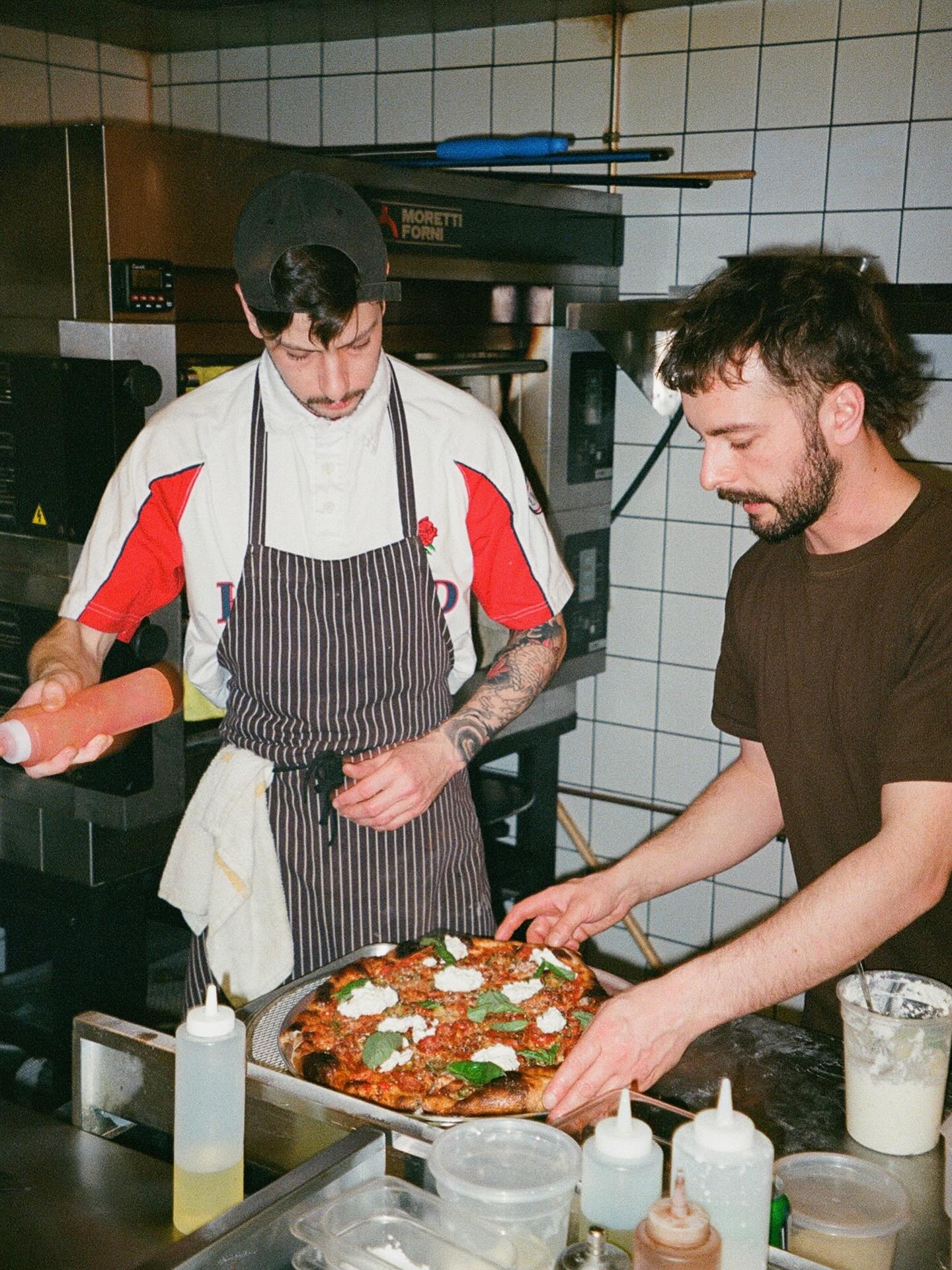 Flora Pizzeria team at work